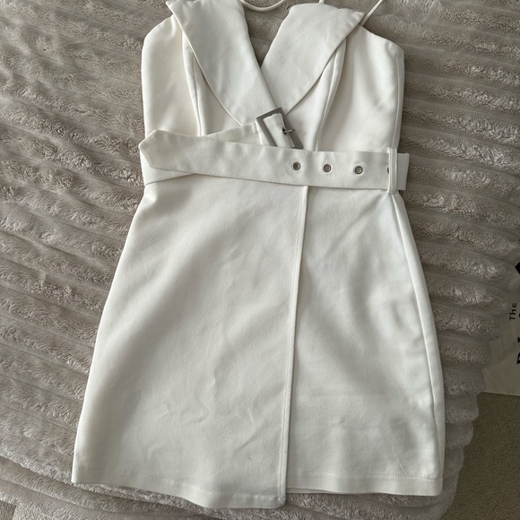 Superdown White Mini Dress - Picture 6 of 9